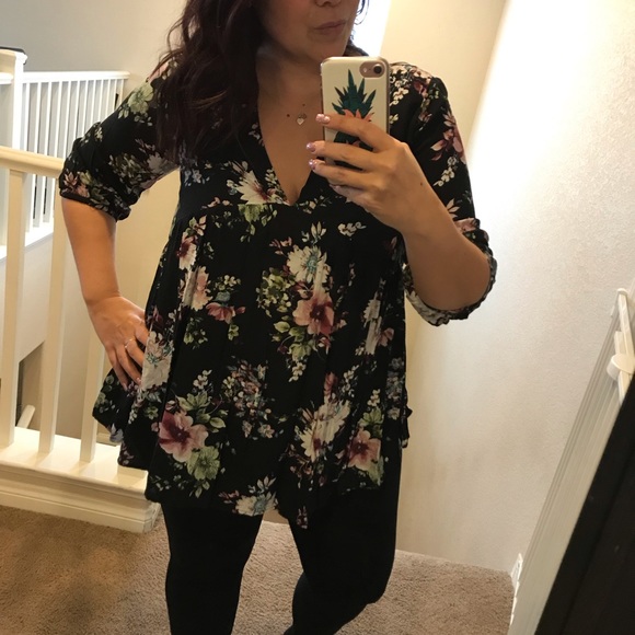 Manhattan V-Neck Tunic Top, Floral
